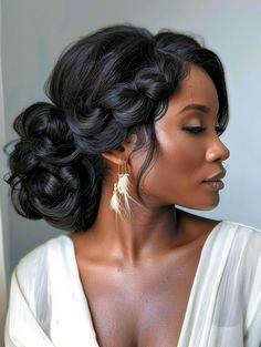 Summer 2024 Hairstyles for Black Women - Easy, Trendy Looks Twisted Hair, Engagement Hairstyles, Oval Face Haircuts, Bridal Hair Inspiration, Virgin Hair Wigs, Short Hair Balayage, Hairstyles For Black Women, Short Hair With Bangs