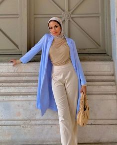 30 Hijabis Summer Everyday Outfit Ideas Hijab Fashion Inspiration Summer Hijab Outfits, Outfit Hijab Ideas, Hijabi Summer Outfits, Hijab Outfit Ideas, Hijab Summer Outfits, Hijab Outfit Summer, Outfit Ideas Hijab, Job Interview Outfit, Estilo Hijab