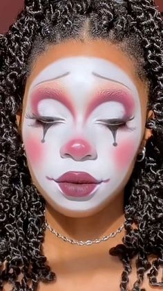 Clown Makeup Dark Skin, Mime Makeup Ideas, Clown Makeup No White Base, Pierott Clown Makeup, Clown Makeup Looks Drawing, Clown Doll Makeup, Pierrot Clown Makeup