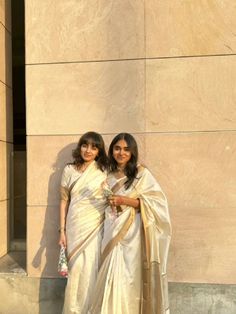 Onam Photos, Onam Outfits, Onam Saree, Saree Party, Desi Dress, Portraiture Art, South Indian Sarees, Outfits Woman, Casual Indian Fashion