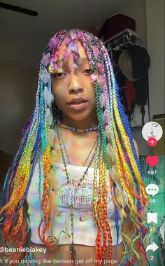 Colorful Braided Hairstyles, Jellyfish Haircut Box Braids, Jellyfish Haircut Braids, Kawaii Box Braids Hairstyles, Crazy Braids Hairstyles, Jellyfish Braids, Rainbow Braids For Black Women, Alt 4c Hairstyles, Eccentric Hairstyles