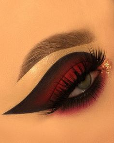 Gothic Eye Makeup, Eye Makeup Images, Red Eye Makeup, Wedding Eye Makeup, Cute Eye Makeup, Graphic Makeup, Pinterest Makeup