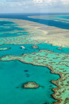 an aerial view of the great barrier reef and lagoons in the blue water near key west, florida