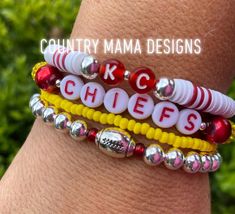 Finally a Silver Chiefs Stack of 4 bracelets.  The silver middle football makes the set extra special Le Ballon, Bracelet Inspo, Chiefs Football, Bracelets Silver, Bracelet Diy, Bead Bracelets, Jewelry Silver, Kansas City Chiefs, Jewelry Diy