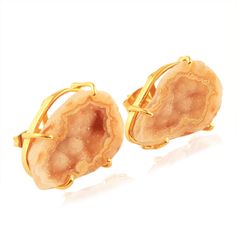 Natural Geode Druzy Stud Earrings, Unique Crystal Geode Stud Earrings, Vintage Look Stud Earring, Big Stud Earrings, Goode Druzy Earrings Specification of earring : Earring Type : Geode Stud Earrings  Stone Name : Geode Druzy  Earring Length : 22 MM Plating : Gold Plated Metal : Brass Color : Peach Setting: Prong Setting  THANK YOU FOR VISTING OUR SHOP ( SHIFAJEWELS ) If you require additional quantities of this (or any other item), please ask! All of our prices are at (or as close as possible) Big Stud Earrings, Stud Earrings Unique, Earrings Stone, Crystal Geode, Druzy Earrings, Earrings Unique, Earrings Vintage, Brass Color, Looks Vintage