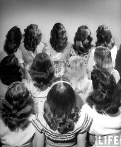 Horseshoe Haircut, Nina Leen, Retro Updo, Life Magazine Covers, Back To School Hairstyles, Braided Hairstyles Easy, Hairstyles For School