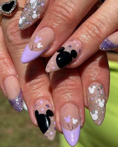 Disney Nail Ideas, Simple Disney Nails, Disney World Nails, Disney Themed Nails, Disney Princess Nails, Nails Disney, Sister Trip