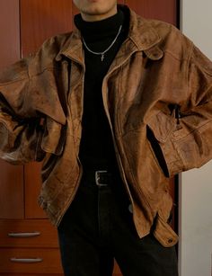 Masc Brown Outfits, Spring Outfits Masculine, Cool Masculine Outfits, Alt Winter Outfits Masc, Autumn Male Outfit, Masculine Spring Outfits, Masculine Dark Academia Outfits, Forest Outfit Men, Bad Boy Style Outfits