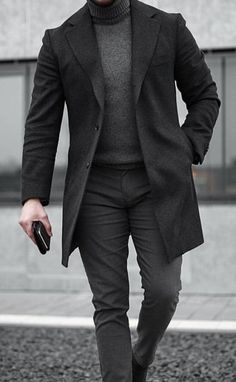 Mens Fashion Coat, A Man In A Suit, Mens Business Casual Outfits, Man In A Suit, Mens Business, Stylish Men Casual, Men Stylish Dress, Fashion Suits For Men, Winter Outfits Men