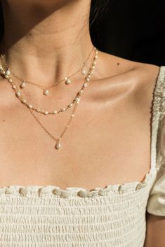 Jóias Body Chains, Pearl Drop Necklace, Pearl Chain Necklace, Pearl Necklaces, Dope Jewelry, Classy Jewelry, Necklace Pearl, Girly Jewelry