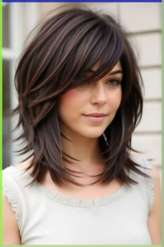 Shoulder Hairstyles, Hairstyles For Thick Hair, Hair Contouring, Haircuts For Medium Length Hair, Layered Haircuts For Medium Hair, Bob Hairstyles For Thick, Shoulder Hair, Extensions Hair, Haircuts For Medium Hair