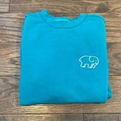 Tell Crewneck Ivory Ella Sweatshirt. Basically Brand New Blue Crew Neck Screen Print Top, Blue Crew Neck Top With Screen Print, Cheap Clothing Brands, Elephant Sweatshirt, Painting Hoodie, Cute Crewneck, Christian Book, Ivory Ella, Cheap Clothing