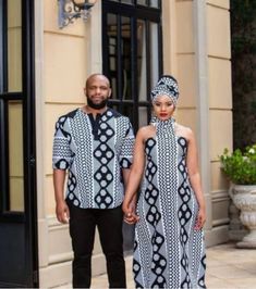 Note: SELECT THE WOMAN'S SIZE FROM THE SIZE OPTION AND SEND THE MAN'S SIZE OR MEASUREMENTS AS NOTE TO SELLER/PERSONALIZATION MESSAGE BEFORE PAYMENT.  ABOUT OUTFIT: * Handmade with love from a family oriented woman for beautiful couples using carefully selected high quality African print that can stand the test of time. * This is African matching attire for couples suitable for photoshoot, birthdays, marriage vow renewal and other African themed events. * If you want a matching outfit for another Lobola Outfits Woman Dresses South Africa, Traditional Attire African Woman Dresses, Xhosa Traditional Attire Women, Umbhaco Xhosa Designs, Couples Attire, Xhosa Traditional Dresses, Xhosa Attire, South African Traditional Dresses, Couples African Outfits