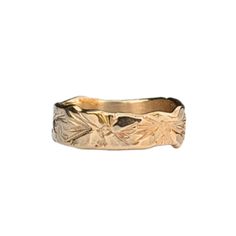 Hand carved with petal flowers, this unisex flat band in yellow gold can be worn by the groom and bride as an alternative wedding band. It's also a great layering ring with other rings or a stacking band to add texture. Organic Wedding Band, Carved Wedding Ring, Four Petal Flower, Textured Wedding Band, Alternative Wedding Bands, Metalwork Jewelry, Flower Texture, Layered Rings, Carved Ring