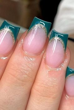 Oval Nails Inspiration, Prom Nails French, Dance Nails, Tip Nail Designs, Inspiration Designs, Emerald Nails, Green Acrylic Nails, Dark Green Nails, Green Nail Art