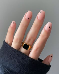 Subtle Nails, Valentine Nails, Casual Nails, Black Nail Designs, Nail Swag, Black Nail, Pink Nail, Short Acrylic Nails