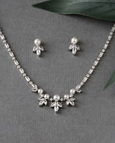 Bridal Necklace Set of Baguette CZ and Pearls Bird Tattoos, Aesthetic Accessories, Bridal Necklace Set, Expensive Taste, Cowgirl Jewelry, Pinterest Ideas, Art Necklaces, Pearl Jewelry Sets, Gold Necklace Designs