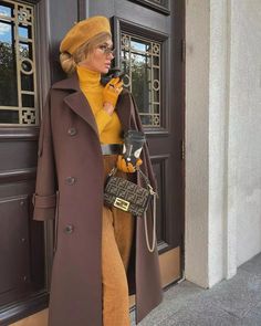 NYC Fall Outfits That Will Make Your Stand Our From A Crowd Winter Date Outfits, Layer Clothes, Stylish Fall Outfits, Classy Fashion