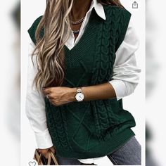 Green Sweater Vest Perfect For Casual Or A Professional Look **Brighter Color Than Photo** Loose Pullover Sweater, Winter Knit Sweater, Sleeveless Sweater Vest, Elegant Sweater, Winter Vest, Trendy Winter, Sweater Vest Women, Loose Pullover, Estilo Chic