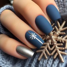 Matte Blue Winter Nails, Matt Winter Nails, Dark Blue Matte Nails Design, Holiday Nails Blue And Silver, Winter Navy Nails, Winter Nail Art 2024, Solid Color Winter Nails, Christmas Nail Art Blue, Christmas Nails2024