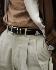 Men Belts Fashion Style, Brown Belt Outfit, Cool Belts, Winter Menswear, Male Accessories, Military Belt, Dressing Ideas