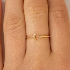 Astrid Just for you, the moon, and the stars. Handcrafted in 14k or 18k solid gold to ensure you never go without them. It is also available in different sizes for the best comfort fit. - Handmade- Solid Gold- Band Thickness: 1.1 mm- Size of the Moon: 4.5 mm- Size of the Star: 2.5 mm All pieces come beautifully boxed in suede pouches you can always use when traveling! Moon Gold Ring, Star Gold Ring, Moon Ring Design, Moon Rings, Travel Ring, Star Rings, Stars Ring, The Moon And The Stars, Ring Moon