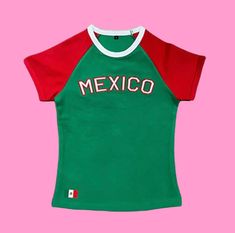 🥰❤️ super cute Mexico y2k baby tee top embroidery football T-shirt jersey crop top vintage style  📏Recommended sizing:  Size S (UK 6/8)  Size M (UK 10)  Size L (UK 12) Suenos Outfits, Long Sleeve Cami Top, Vintage Style Aesthetic, Mexico Jersey, Top Embroidery, Stretchy Crop Tops, Concert Fit, Y2k T Shirt, Mexico Flag