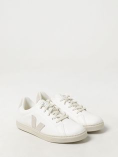 Sneakers VEJA Kids color White Sneakers Veja, Basket Veja, Veja Sneakers, Kids Sneakers, White Sneakers, Coloring For Kids, Boys Shoes, Kid Shoes, Outlet