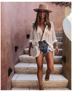 Tops Pour Femme | Achats Tops Bandeau Et Tops Courts En Ligne #beach #vacation #outfits #teens #beachvacationoutfitsteens Cancun Outfits, Beach Purse, Cruise Packing, Stile Boho Chic, Outfits For Mexico, Beachy Outfits, Hawaii Outfits, Fest Outfits, Beach Vacation Outfits