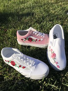 Vans Old Skool Custom, Embroidered Vans, Skateboard Style, Custom Vans Shoes, Converse Outfit, Old Rose, Shoe Inspo, Custom Vans