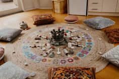 Womens Circles, Meditation Circle, Sister Circle, Sacred Woman, Ancient Egyptian Goddess, Yoga Workshop, Healing Room, Sacred Circle