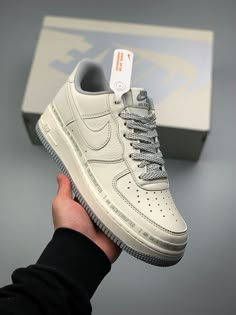 Boys Shoes Aesthetic, Airforce 1s, Cool Shoe, Nike Collection, Shoe Business, Jordans 1, Wishlist Shoes, Shoe Wall, Sneaker Nike