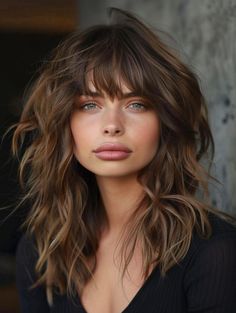 Side Swept Bangs With Layers, Pale Skin Hair, Short And Curly Hair, Bangs With Layers, 100 Hairstyles, Pale Skin Hair Color, Side Bangs Hairstyles