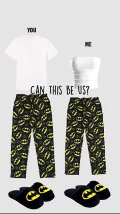 Batman Pjs Couple, Matching Couple Pajamas Aesthetic, Cute Couple Pjs, Bf And Gf Matching Outfits, Matching Pyjamas Couple, Couple Clothes Matching Outfits, Matching Couple Outfits Aesthetic, Matching Pjs For Couples