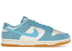 Check out the Nike Dunk Low Baltic Blue available on @StockX Converse X Cdg, Jordan 1 Green, Converse New, Shoes Sneakers Nike, Nike Sb Dunks Low, Luxury Sneakers, Nike Sb Dunks, Hot Sneakers, Gucci Accessories