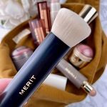 MERIT Blending Brush – MERIT Beauty Official Website Blending Brush, Kiss Makeup, Me Clean, Makeup Brands, Makeup Yourself