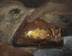 a close up of a horse's mouth with its teeth missing from the painting