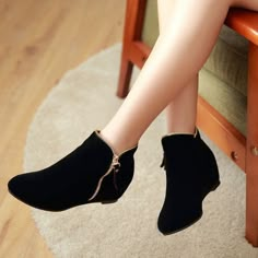 Shoes Fall, Wedges Boots, Wedge Heel Boots, Wedge Ankle Boots, Womens Shoes High Heels, Shoes Collection, Leather Shoes Woman, Fall Shoes