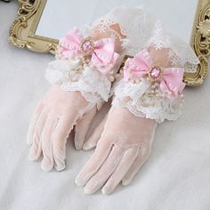 This price is for a pair of gloves only, others are not included.  The bowknots are detachable. Aesthetic Gloves, Fancy Gloves, Elegant Gloves, Pink Gloves, Gloves Fashion, Classic Lolita, Pearl Bow, Bow Bracelet, Kawaii Accessories