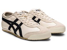 Best Sandals For Men, Asics Onitsuka, Black Shoes Men, Track Shoes, Beautiful Sandals