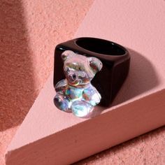 This Adorable Resin Chunky 90s Style Iridescent Teddy Bear Ring Is A Wonderful Addition To Your Wardrobe And Your Style! This Fun Piece Is Sure To Get Lots Of Compliments! Teddy Bear Ring, Bear Ring, Paw Ring, Serpent Ring, Fairy Ring, Rhinestone Rose, Paw Heart, Bee Ring, Costume Rings