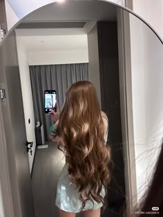 Simple Prom Hair, Music Video Song, Brown Hair Inspo, Vision Board Inspiration, Aesthetic Women, Prom Hair, Hairstyles Haircuts, Brown Hair, Pretty Hairstyles