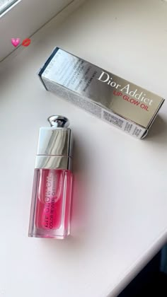 #gloss #dior #lipstick #makeup #levre Lip Glow Oil, Dior Lip, Glow Oil, Makeup Needs, Dior Beauty