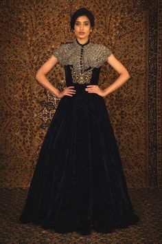 Shop for Nikita Vishakha Blue Velvet Tareefa Gown With Mesh Cape for Women Online at Aza Fashions Blue Velvet Gown, Gown With Cape, Black Anarkali, Satin Silk Dress, Cape For Women, Velvet Cape, Gown For Women, Velvet Gown, Embellished Gown