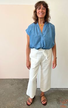 Indigo Cotton Tops For Day Out, Indigo Blouse For Summer, Summer Workwear Blouse In Indigo, Summer Linen Tops In Indigo, Blue Padded Blouse For Summer, Summer Indigo Linen Tops, Indigo Linen Summer Tops, Indigo Blouse For Workwear In Spring, Chic Indigo Blouse For Spring