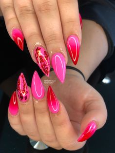 Pink Stilletos Nails, Nail Hot Pink, Hot Pink Acrylic Nails, Nail Hot, Almond Nail Tips, Nail Almond, Red Summer Nails, June Nails, Nails Press Ons