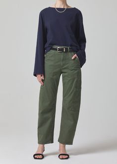 Marcelle Low Slung Easy Cargo in Surplus Green Pants Outfit, Green Cargo Pants, Green Pants, Cargo Pant, Citizens Of Humanity, Premium Denim, Pants Outfit, Effortless Style, Cargo Pants