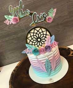 Boho Chic Party, Cricut Cake, Happy New Year Fireworks, New Year Fireworks, Diy Cake Topper, Event Food, Desert Recipes, Cake Art, Creative Food