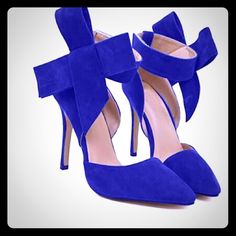 These High Heels Feature Super Big Bowknot Around The Ankle, Suede, Side Hollow, Closed-Toe. Heel Height:4.3 Inches Blue High Heels With Bow, Blue Heels With Bow For Formal Occasions, Blue Bow Heels For Formal Occasions, Blue Formal Heels With Bow, Blue Open Toe Heels With Bow, Blue Pointed Toe Heels With Bow, Royal Blue Elegant Heels For Spring, Royal Blue Party Heels For Spring, Chic Royal Blue Pointed Toe Heels