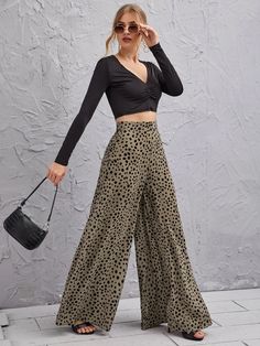 Cozy Pants, Long Sleeve Swimwear, Leopard Pants, Bell Bottom Pants, Pantalon Large, Vintage Pants, Printed Jumpsuit, Embroidered Denim, Long Style